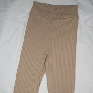 PRETTYLITTLETHING RIBBED HIGH WAISTED LEGGINGS